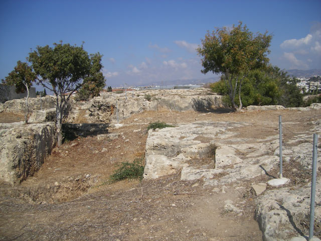 Неа-Пафос был основан к концу IV в. до н.э., Никоклисом, последним царем Палеа-Пафоса - Старого Пафоса, на месте нынешней деревни Куклия