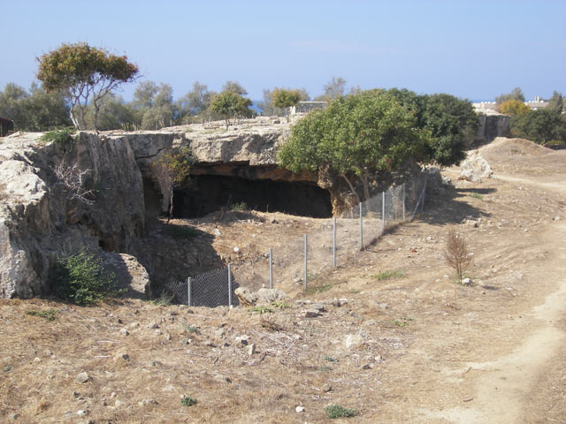 Плато Nea Paphos, каменоломни римского периода